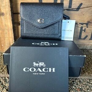 Coach WYN Wallet NWT